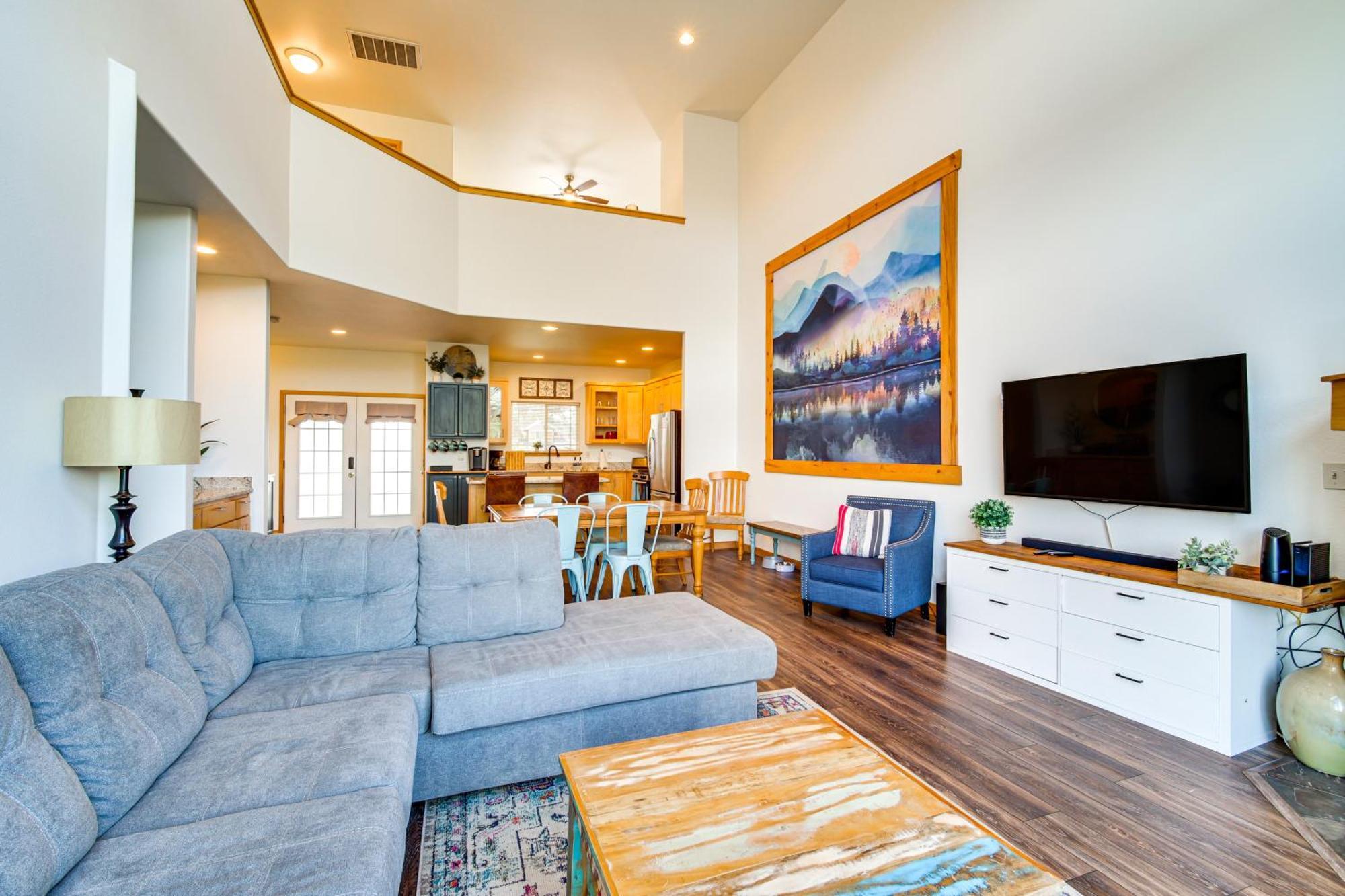 Klamath Falls Getaway With Pool And Hot Tub Access! ภายนอก รูปภาพ